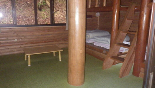 4人用バンガロー